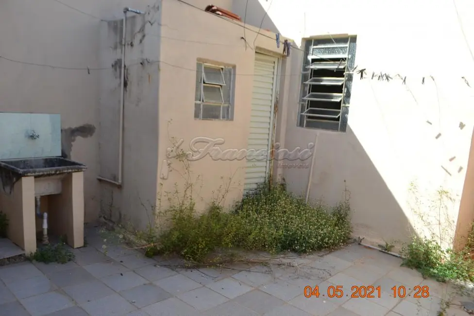 Foto 7 de Casa com 2 quartos à venda, 163m2 em Centro, Itapetininga - SP