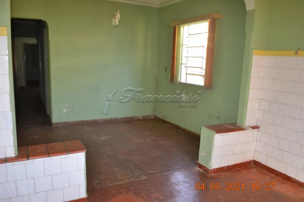 Foto 6 de Casa com 2 quartos à venda, 163m2 em Centro, Itapetininga - SP