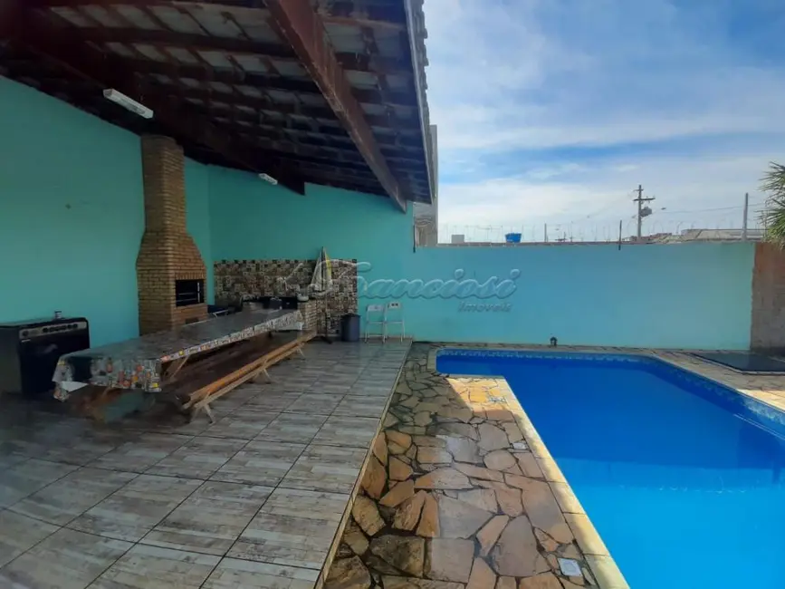 Casa à venda, 188m2 em Itapetininga - SP - imagem 3 Foto 3 de Casa à venda, 188m2 em Itapetininga - SP