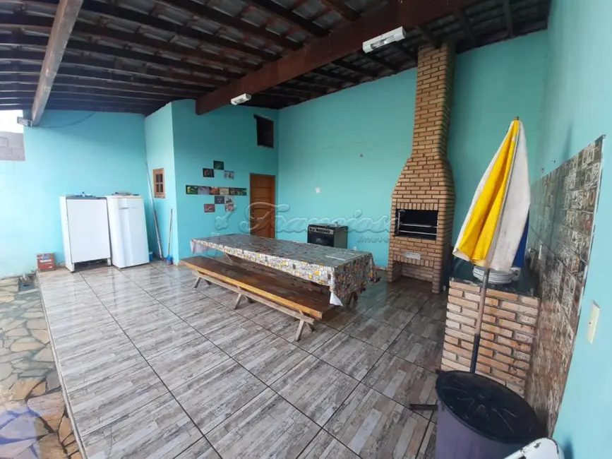 Casa à venda, 188m2 em Itapetininga - SP - imagem 4 Foto 4 de Casa à venda, 188m2 em Itapetininga - SP