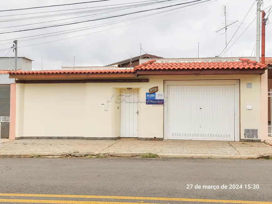 Foto 1 de Casa com 3 quartos à venda, 300m2 em Vila Barth, Itapetininga - SP