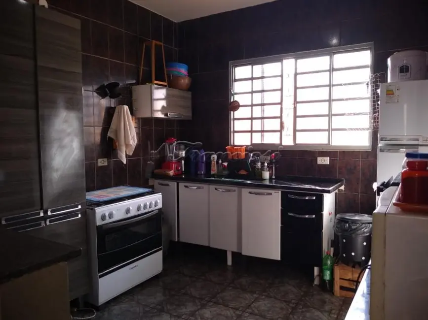 Casa com 2 quartos à venda, 300m2 em Itapetininga - SP - imagem 3 Foto 3 de Casa com 2 quartos à venda, 300m2 em Itapetininga - SP