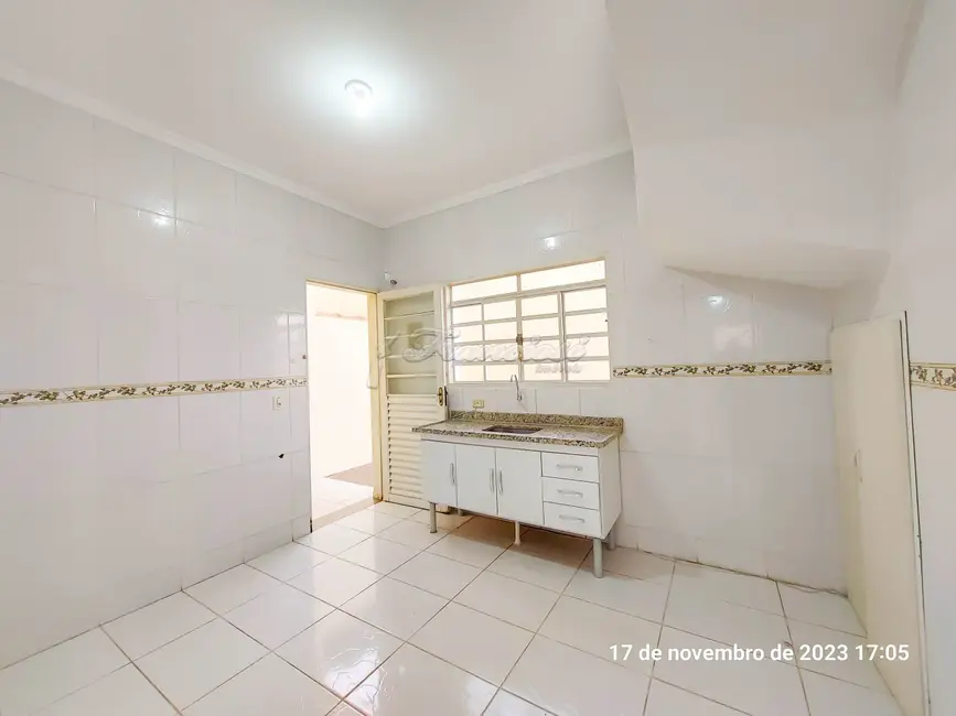 Casa de Condomínio com 2 quartos à venda, 100m2 em Vila Rubens, Itapetininga - SP - imagem 5 Foto 5 de Casa de Condomínio com 2 quartos à venda, 100m2 em Vila Rubens, Itapetininga - SP