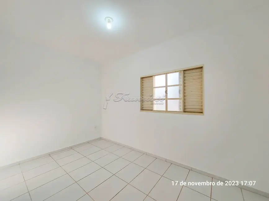Casa de Condomínio com 2 quartos à venda, 100m2 em Vila Rubens, Itapetininga - SP - imagem 8 Foto 8 de Casa de Condomínio com 2 quartos à venda, 100m2 em Vila Rubens, Itapetininga - SP