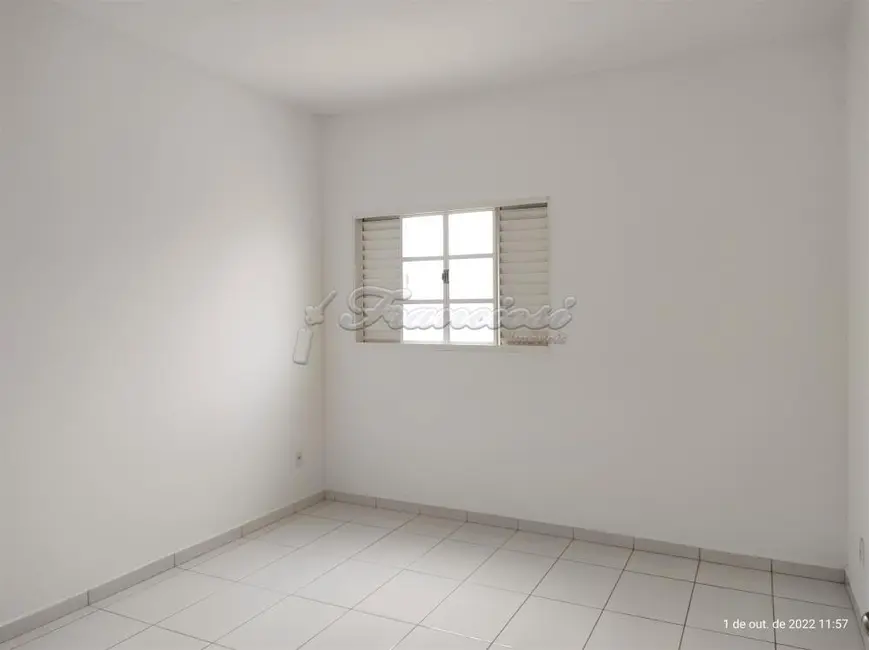 Casa de Condomínio com 2 quartos à venda, 1000m2 em Vila Rubens, Itapetininga - SP - imagem 5 Foto 5 de Casa de Condomínio com 2 quartos à venda, 1000m2 em Vila Rubens, Itapetininga - SP