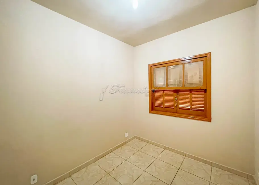 Foto 9 de Casa com 3 quartos à venda, 142m2 em Vila Rubens, Itapetininga - SP