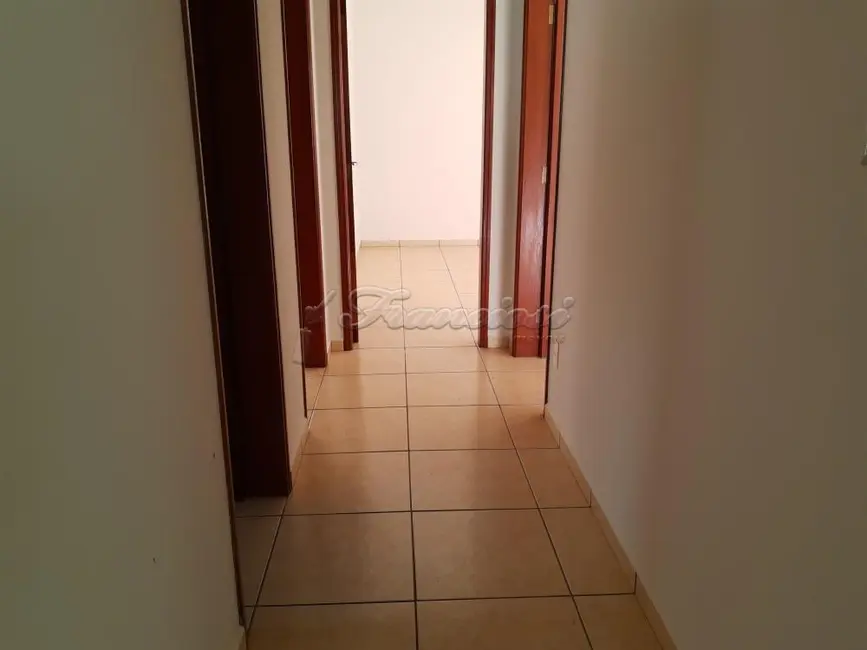 Casa com 3 quartos à venda, 300m2 em Vila Carolina, Itapetininga - SP - imagem 7 Foto 7 de Casa com 3 quartos à venda, 300m2 em Vila Carolina, Itapetininga - SP