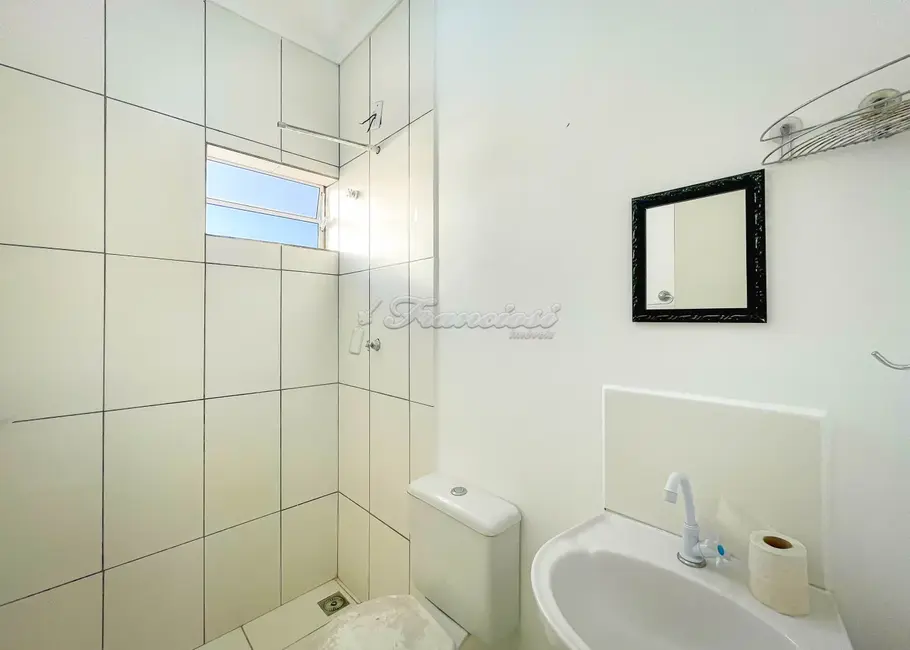 Foto 4 de Casa de Condomínio com 2 quartos à venda, 54m2 em Parque São Bento, Itapetininga - SP