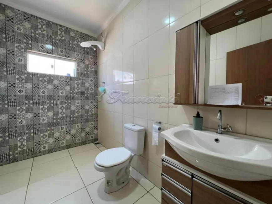 Casa com 1 quarto à venda, 188m2 em Itapetininga - SP - imagem 6 Foto 6 de Casa com 1 quarto à venda, 188m2 em Itapetininga - SP