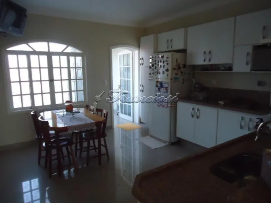 Casa com 2 quartos à venda, 75m2 em Jardim Itália, Itapetininga - SP - imagem 7 Foto 7 de Casa com 2 quartos à venda, 75m2 em Jardim Itália, Itapetininga - SP