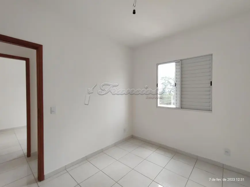 Foto 8 de Apartamento com 2 quartos para alugar, 42m2 em Vila Mazzei, Itapetininga - SP