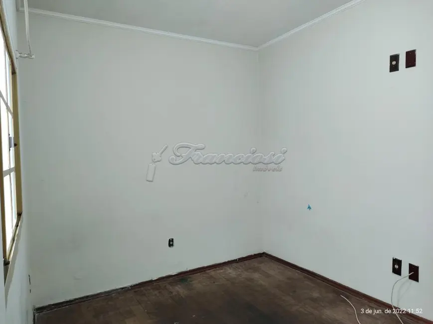 Casa com 3 quartos à venda, 250m2 em Jardim Alvorada, Itapetininga - SP - imagem 6 Foto 6 de Casa com 3 quartos à venda, 250m2 em Jardim Alvorada, Itapetininga - SP