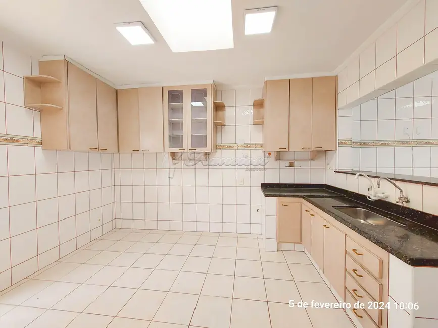 Casa com 2 quartos para alugar, 180m2 em Jardim Itália, Itapetininga - SP - imagem 9 Foto 9 de Casa com 2 quartos para alugar, 180m2 em Jardim Itália, Itapetininga - SP