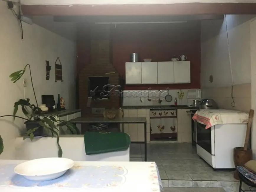 Foto 10 de Casa com 2 quartos para alugar, 450m2 em Vila Belo Horizonte, Itapetininga - SP