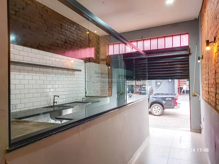 Prédio Inteiro para alugar, 25m2 em Centro, Itapetininga - SP - imagem 3 Foto 3 de Prédio Inteiro para alugar, 25m2 em Centro, Itapetininga - SP