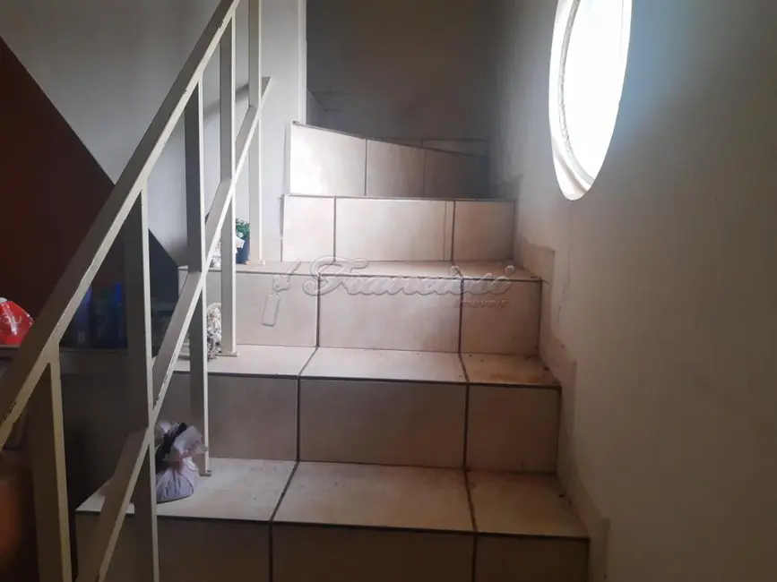Casa com 3 quartos à venda, 72m2 em Vila Santana, Itapetininga - SP - imagem 4 Foto 4 de Casa com 3 quartos à venda, 72m2 em Vila Santana, Itapetininga - SP