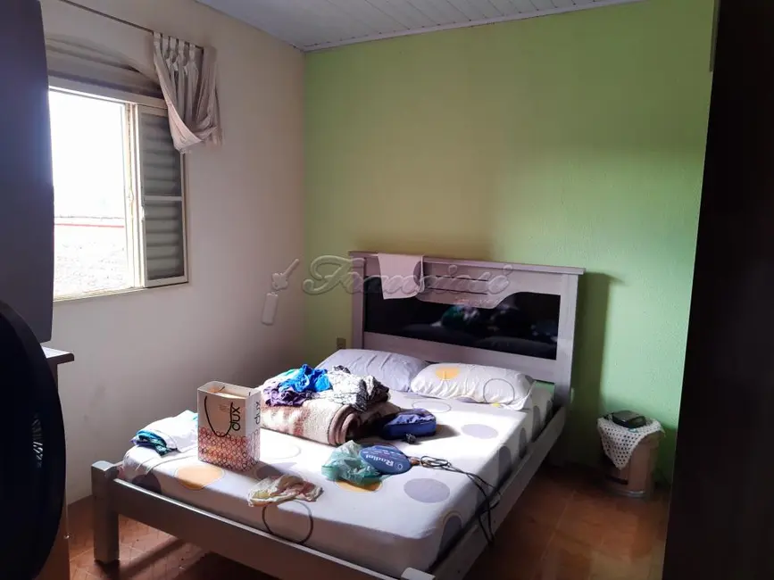 Casa com 3 quartos à venda, 72m2 em Vila Santana, Itapetininga - SP - imagem 5 Foto 5 de Casa com 3 quartos à venda, 72m2 em Vila Santana, Itapetininga - SP