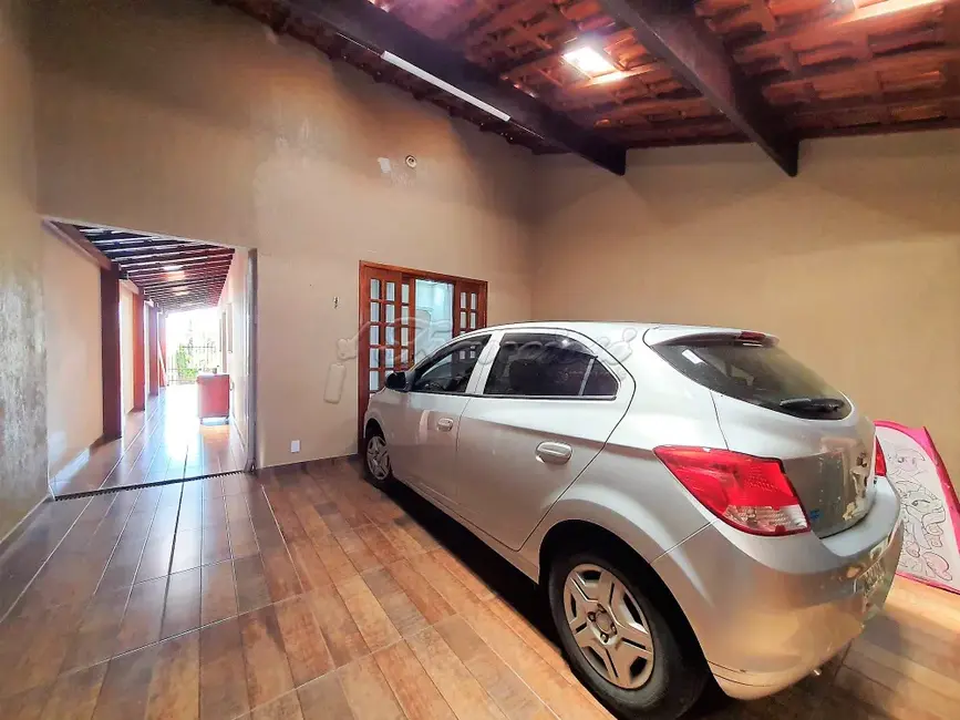 Foto 1 de Casa com 2 quartos à venda, 160m2 em Itapetininga - SP