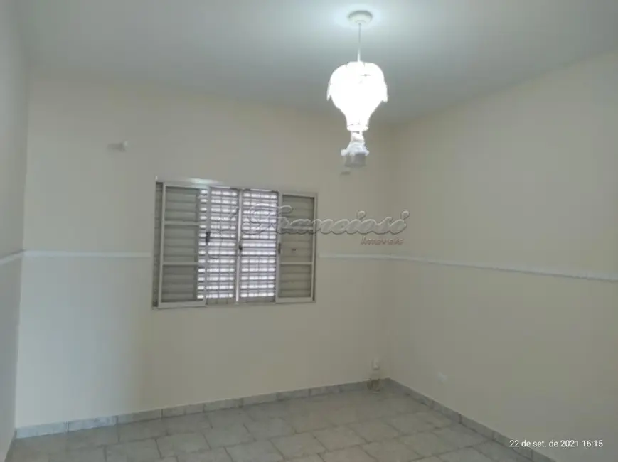 Casa com 3 quartos à venda, 138m2 em Centro, Itapetininga - SP - imagem 5 Foto 5 de Casa com 3 quartos à venda, 138m2 em Centro, Itapetininga - SP