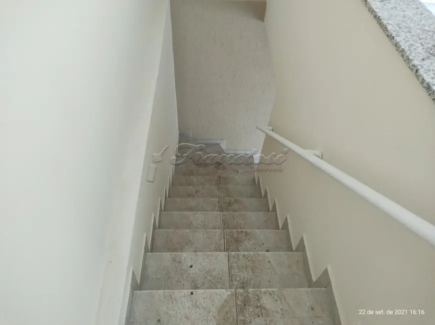 Casa com 3 quartos à venda, 138m2 em Centro, Itapetininga - SP - imagem 8 Foto 8 de Casa com 3 quartos à venda, 138m2 em Centro, Itapetininga - SP