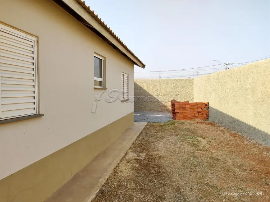 Foto 7 de Casa com 2 quartos para alugar, 210m2 em Itapetininga - SP