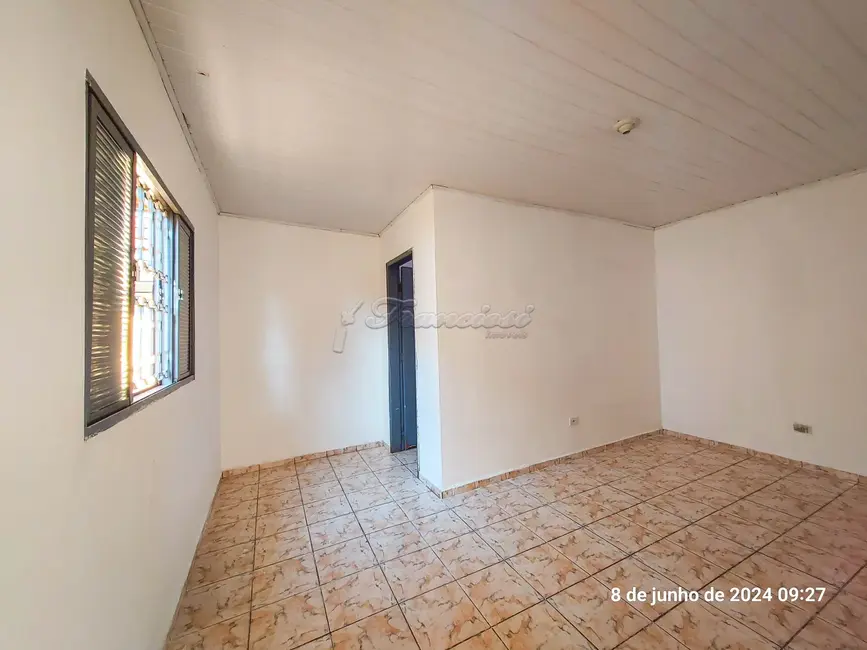 Foto 5 de Casa com 1 quarto para alugar, 42m2 em Vila Hungria, Itapetininga - SP