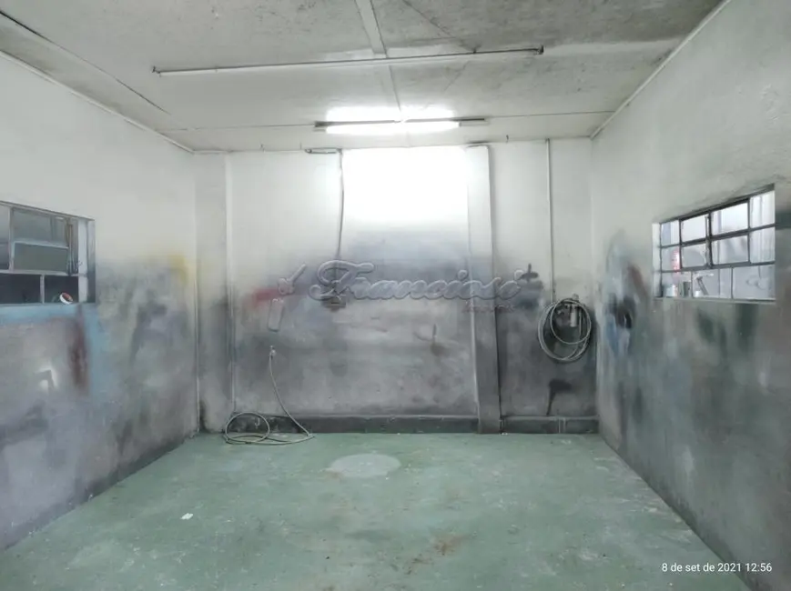 Sala Comercial para alugar, 600m2 em Vila Santana, Itapetininga - SP - imagem 8 Foto 8 de Sala Comercial para alugar, 600m2 em Vila Santana, Itapetininga - SP