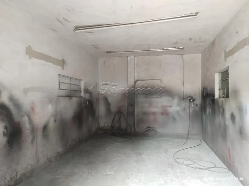 Sala Comercial para alugar, 600m2 em Vila Santana, Itapetininga - SP - imagem 9 Foto 9 de Sala Comercial para alugar, 600m2 em Vila Santana, Itapetininga - SP