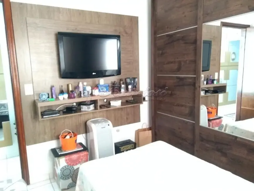 Casa com 2 quartos à venda, 200m2 em Itapetininga - SP - imagem 6 Foto 6 de Casa com 2 quartos à venda, 200m2 em Itapetininga - SP
