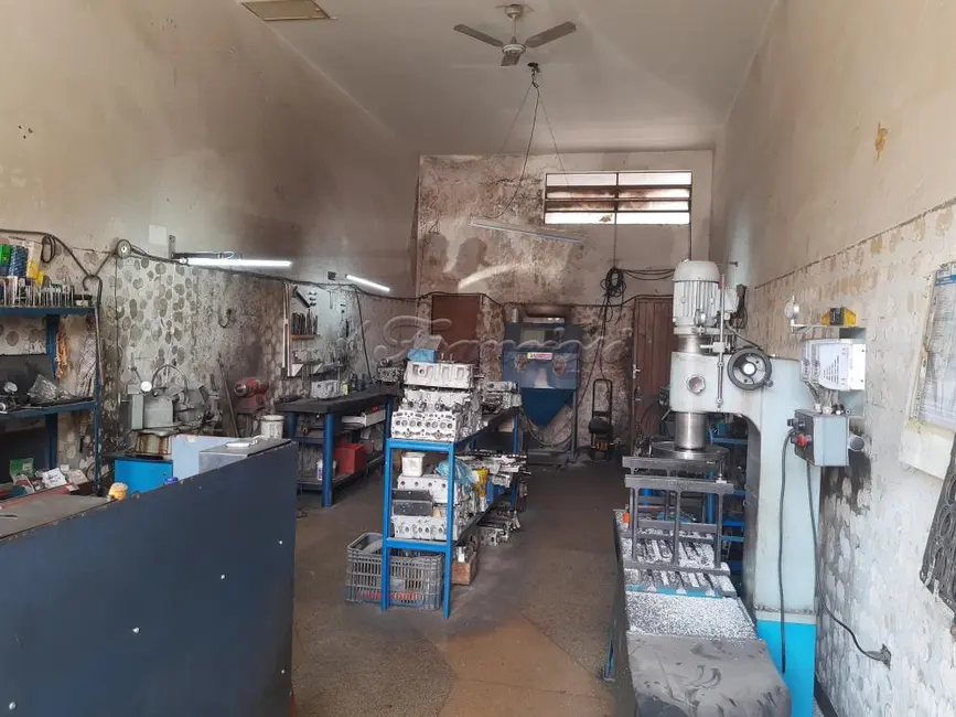 Foto 3 de Prédio Inteiro à venda, 450m2 em Parque da Lagoa, Itapetininga - SP