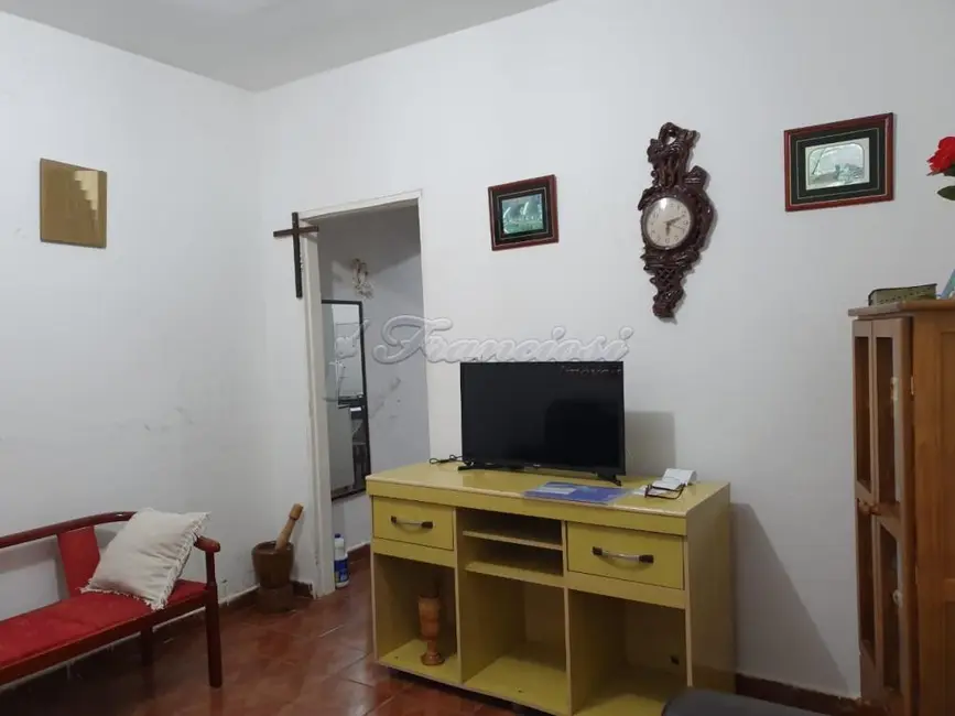 Foto 1 de Casa com 4 quartos à venda, 135m2 em Vila Barth, Itapetininga - SP