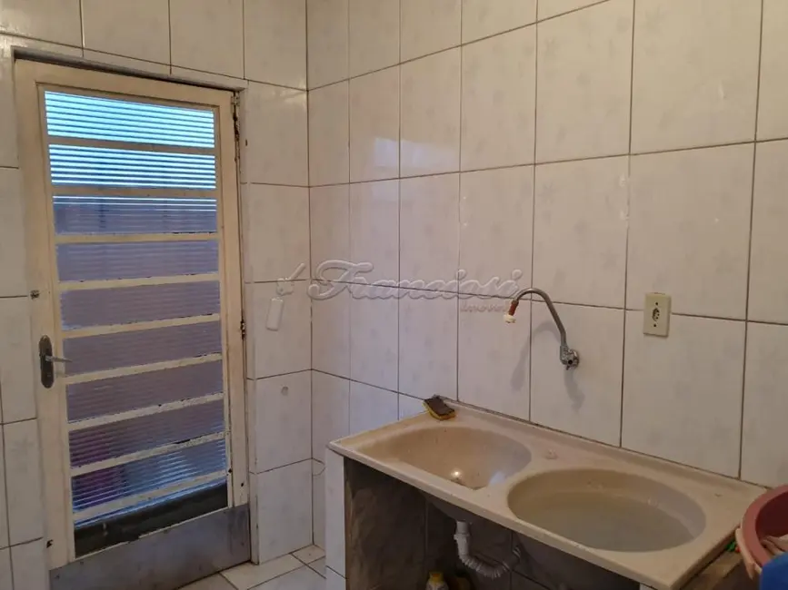 Foto 9 de Casa com 4 quartos à venda, 135m2 em Vila Barth, Itapetininga - SP