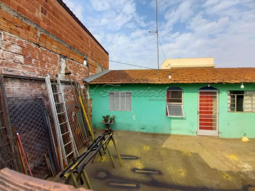 Casa com 5 quartos à venda, 315m2 em Vila Aparecida, Itapetininga - SP - imagem 5 Foto 5 de Casa com 5 quartos à venda, 315m2 em Vila Aparecida, Itapetininga - SP