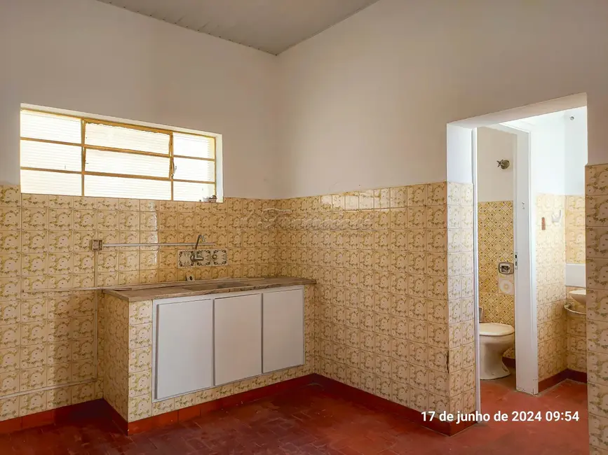 Foto 6 de Casa com 3 quartos para alugar, 146m2 em Centro, Itapetininga - SP