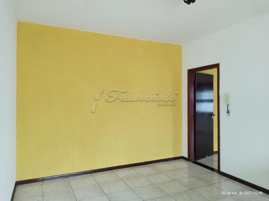 Casa com 3 quartos à venda, 230m2 em Jardim Marabá, Itapetininga - SP - imagem 5 Foto 5 de Casa com 3 quartos à venda, 230m2 em Jardim Marabá, Itapetininga - SP
