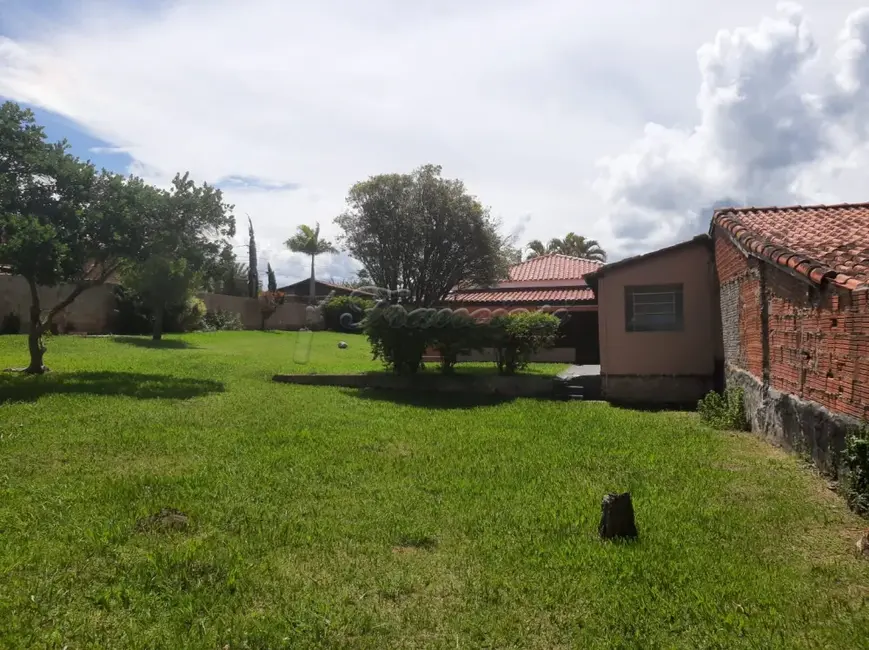 Chácara com 3 quartos à venda, 1003m2 em Sarapui - SP - imagem 9 Foto 9 de Chácara com 3 quartos à venda, 1003m2 em Sarapui - SP