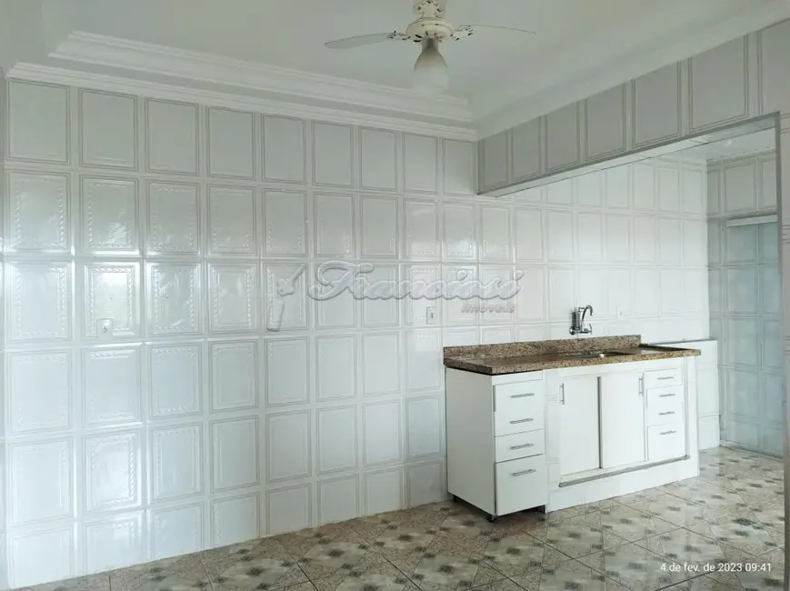 Casa com 2 quartos para alugar, 107m2 em Jardim Itália, Itapetininga - SP - imagem 8 Foto 8 de Casa com 2 quartos para alugar, 107m2 em Jardim Itália, Itapetininga - SP