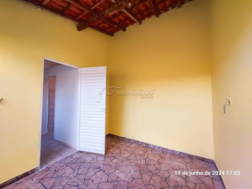 Foto 7 de Casa com 2 quartos para alugar, 93m2 em Jardim Fogaça, Itapetininga - SP