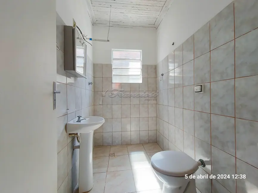 Foto 9 de Casa com 2 quartos para alugar, 69m2 em Jardim Itália, Itapetininga - SP