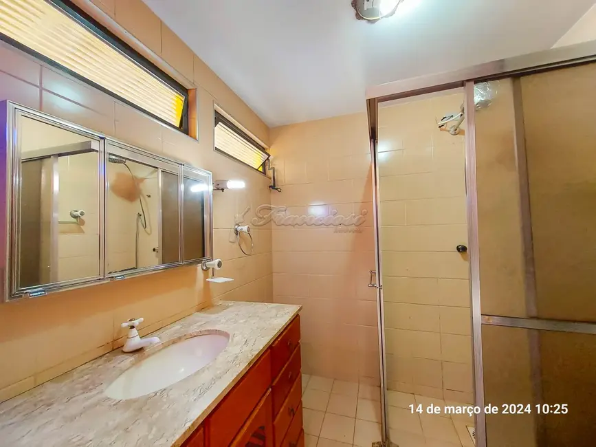 Casa com 2 quartos à venda, 250m2 em Vila Santana, Itapetininga - SP - imagem 6 Foto 6 de Casa com 2 quartos à venda, 250m2 em Vila Santana, Itapetininga - SP