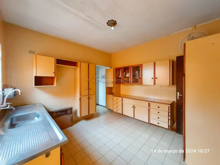 Casa com 2 quartos à venda, 250m2 em Vila Santana, Itapetininga - SP - imagem 8 Foto 8 de Casa com 2 quartos à venda, 250m2 em Vila Santana, Itapetininga - SP