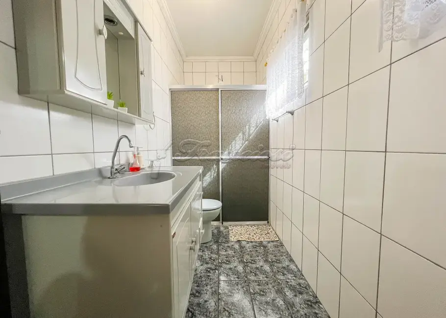Chácara com 4 quartos à venda, 131m2 em Chapada Grande, Itapetininga - SP - imagem 7 Foto 7 de Chácara com 4 quartos à venda, 131m2 em Chapada Grande, Itapetininga - SP