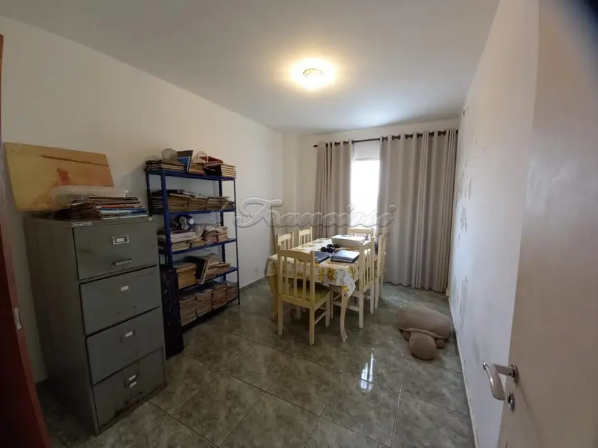 Apartamento com 3 quartos à venda, 134m2 em Centro, Itapetininga - SP - imagem 6 Foto 6 de Apartamento com 3 quartos à venda, 134m2 em Centro, Itapetininga - SP