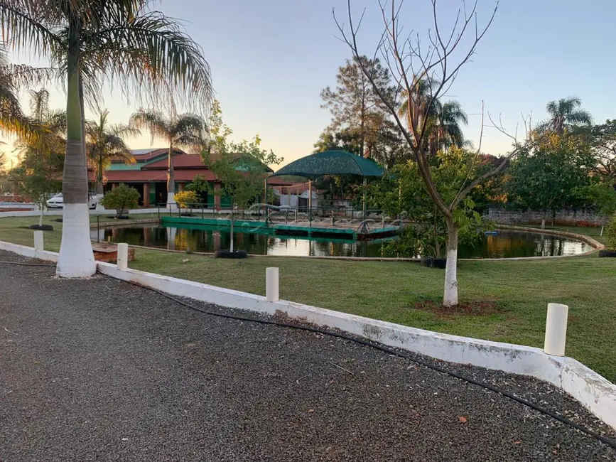 Chácara com 3 quartos à venda, 730m2 em Enxovia, Tatui - SP - imagem 7 Foto 7 de Chácara com 3 quartos à venda, 730m2 em Enxovia, Tatui - SP