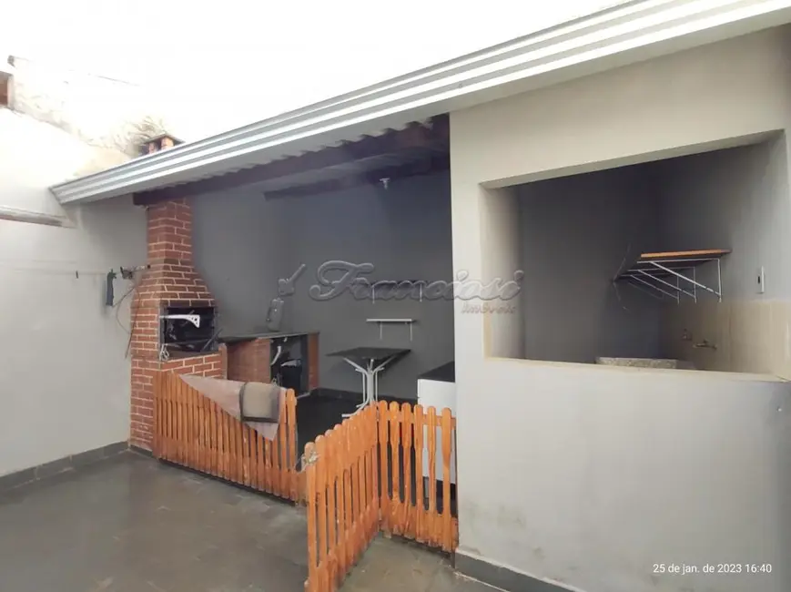 Casa com 3 quartos à venda, 150m2 em Jardim Fogaça, Itapetininga - SP - imagem 8 Foto 8 de Casa com 3 quartos à venda, 150m2 em Jardim Fogaça, Itapetininga - SP