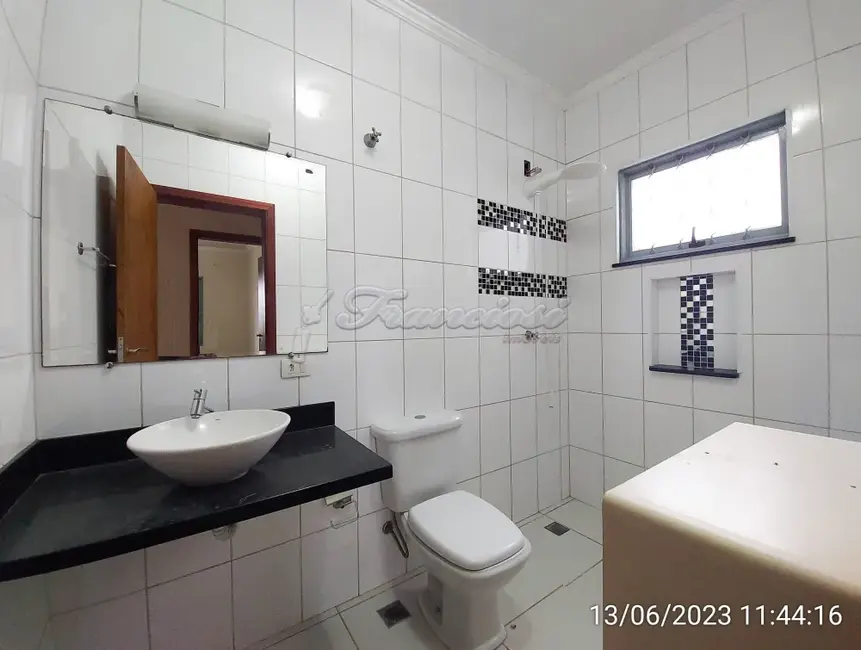 Casa com 3 quartos para alugar, 127m2 em Jardim Fogaça, Itapetininga - SP - imagem 9 Foto 9 de Casa com 3 quartos para alugar, 127m2 em Jardim Fogaça, Itapetininga - SP