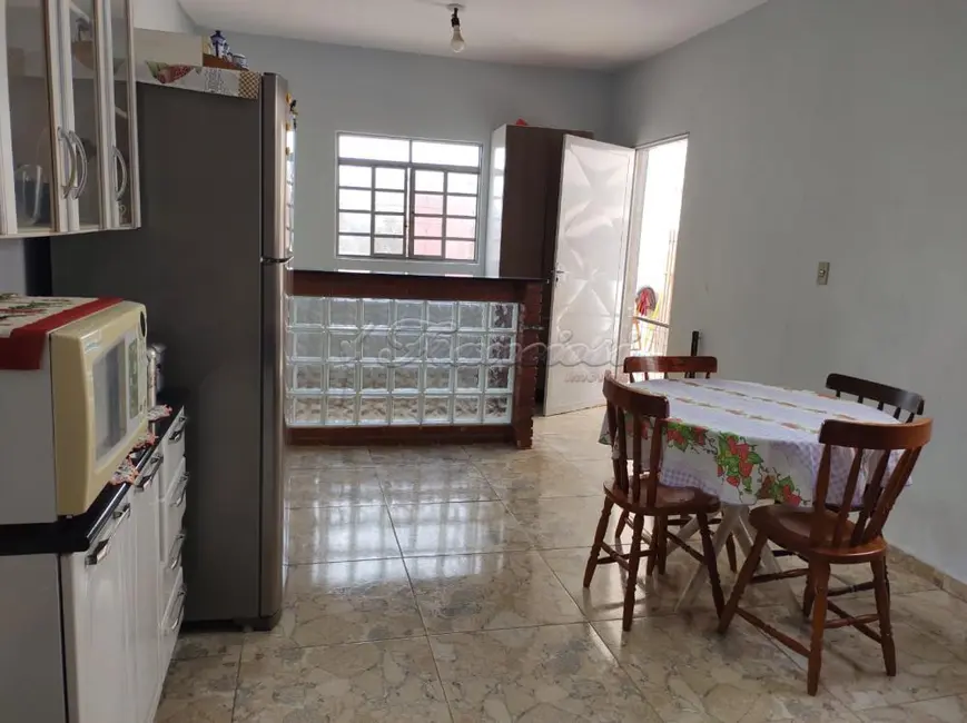 Casa com 2 quartos à venda, 150m2 em Jardim das Rosas, Itapetininga - SP - imagem 3 Foto 3 de Casa com 2 quartos à venda, 150m2 em Jardim das Rosas, Itapetininga - SP
