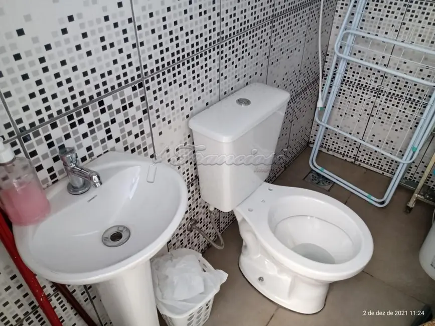 Casa com 2 quartos à venda, 150m2 em Vila Vendramini, Itapetininga - SP - imagem 7 Foto 7 de Casa com 2 quartos à venda, 150m2 em Vila Vendramini, Itapetininga - SP