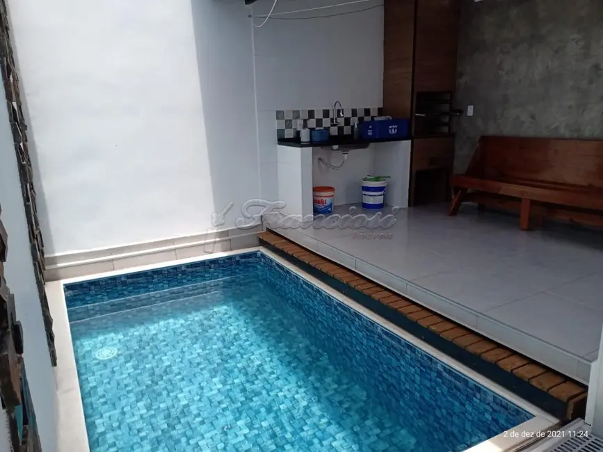 Casa com 2 quartos à venda, 150m2 em Vila Vendramini, Itapetininga - SP - imagem 9 Foto 9 de Casa com 2 quartos à venda, 150m2 em Vila Vendramini, Itapetininga - SP