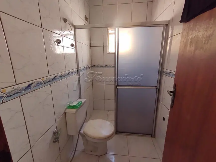Casa com 2 quartos à venda, 150m2 em Vila Piedade, Itapetininga - SP - imagem 7 Foto 7 de Casa com 2 quartos à venda, 150m2 em Vila Piedade, Itapetininga - SP